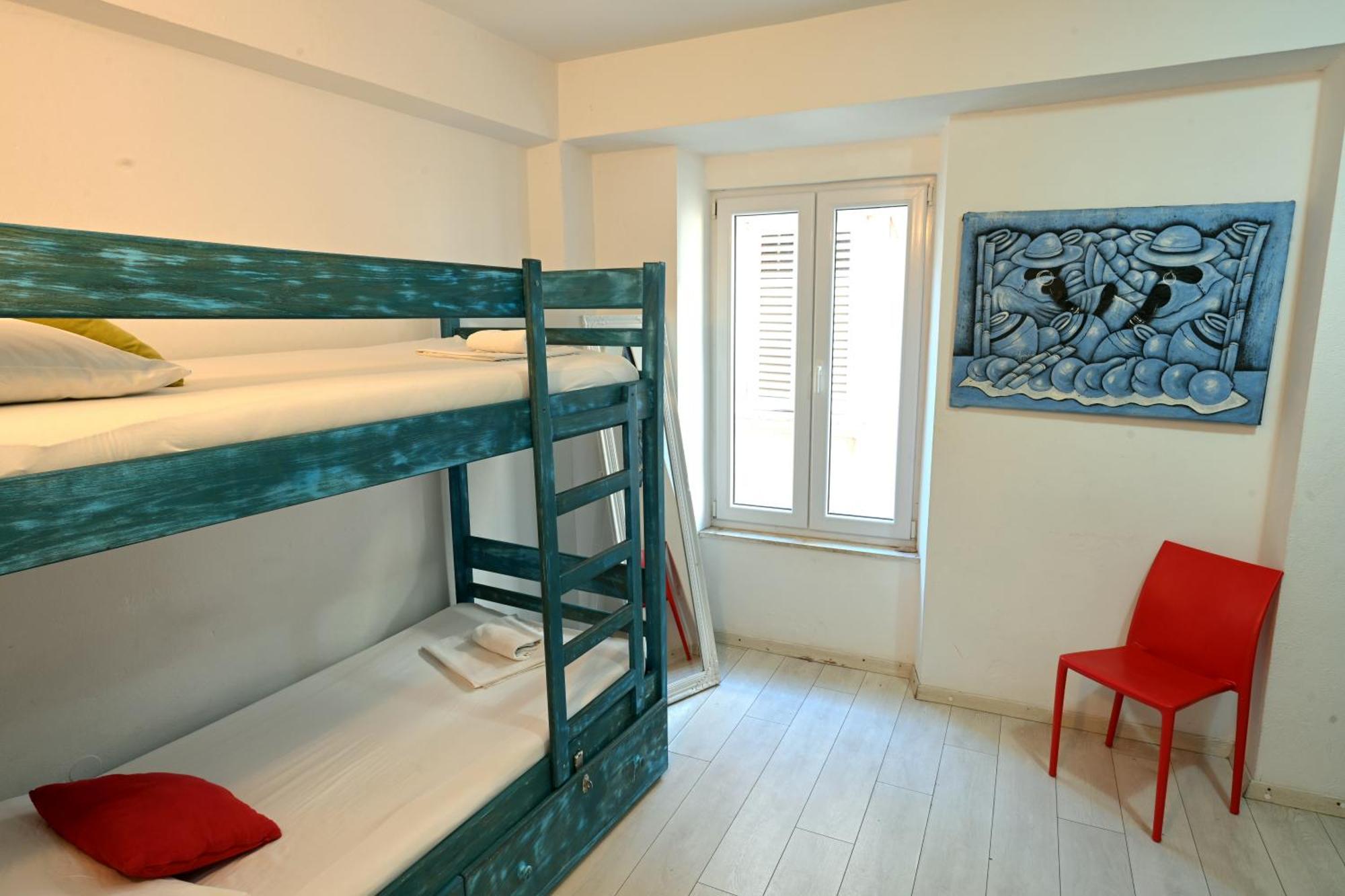 חוואר White Rabbit Hostel מראה חיצוני תמונה