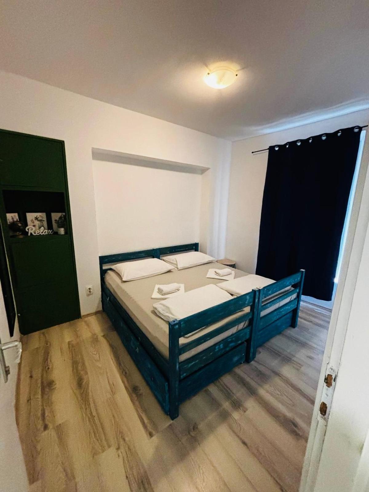 חוואר White Rabbit Hostel מראה חיצוני תמונה